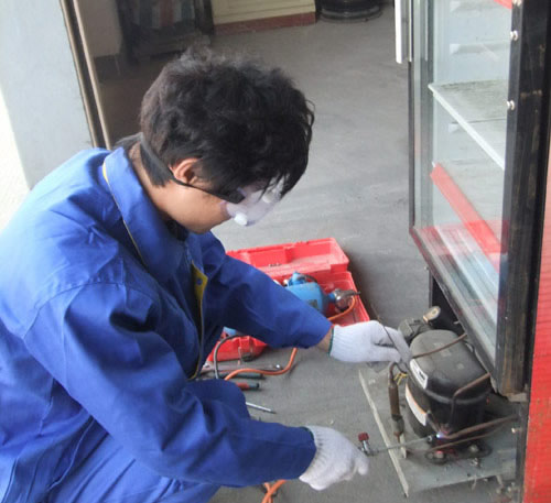 Sửa tủ lạnh chuyên nghiệp gọi là có ngay